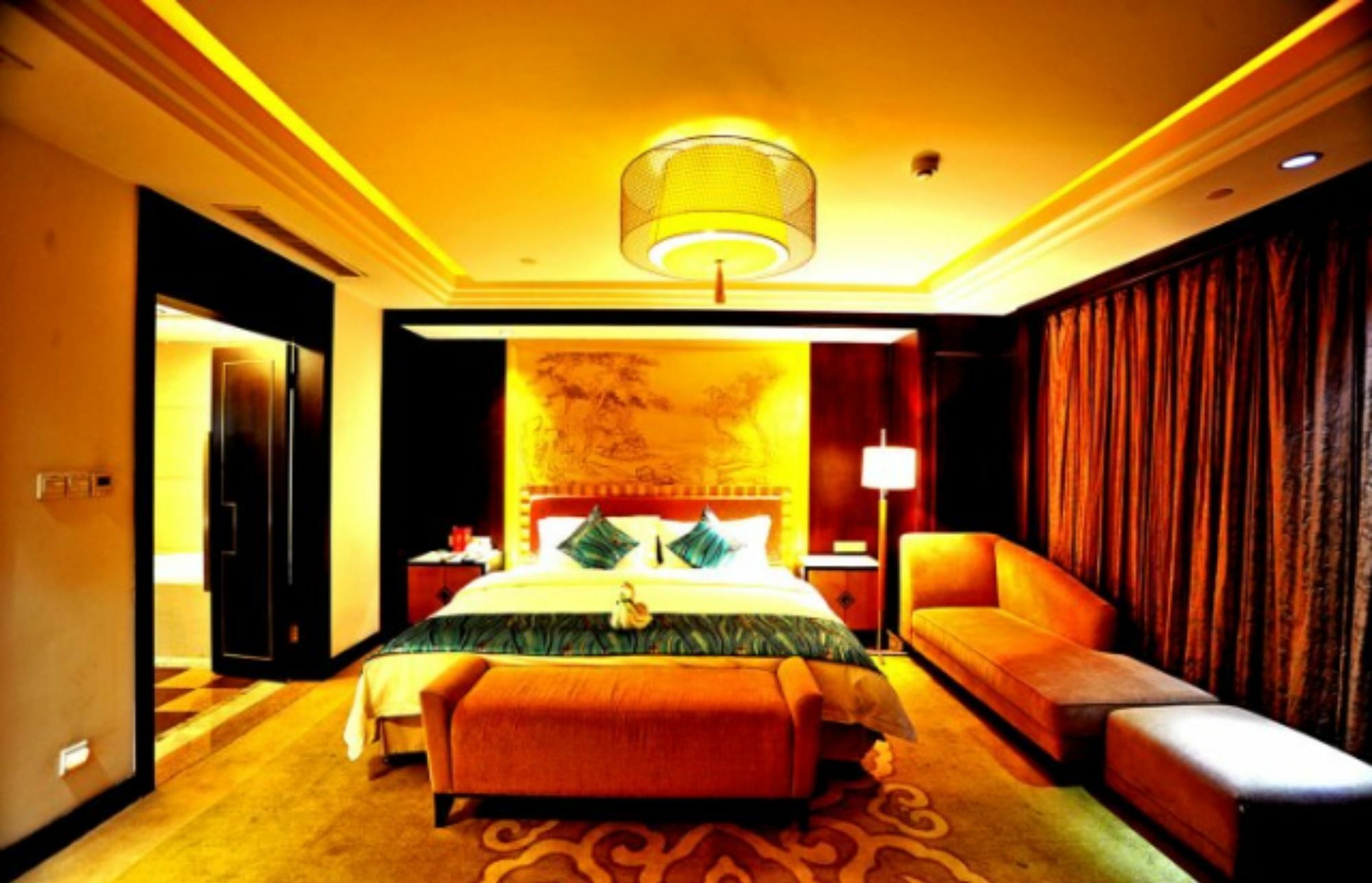 Wuhan Huatian Hotel ภายนอก รูปภาพ