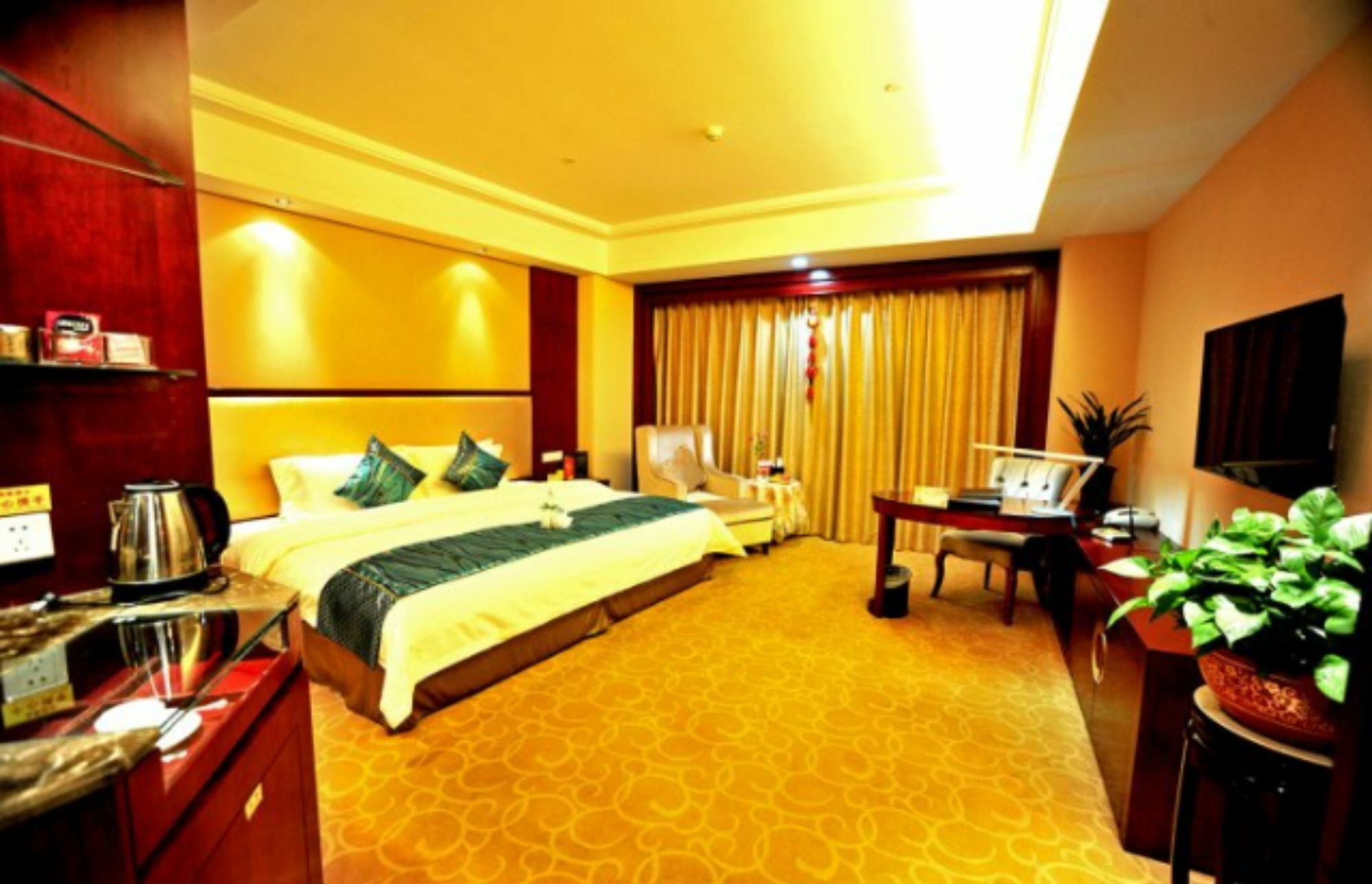 Wuhan Huatian Hotel ภายนอก รูปภาพ